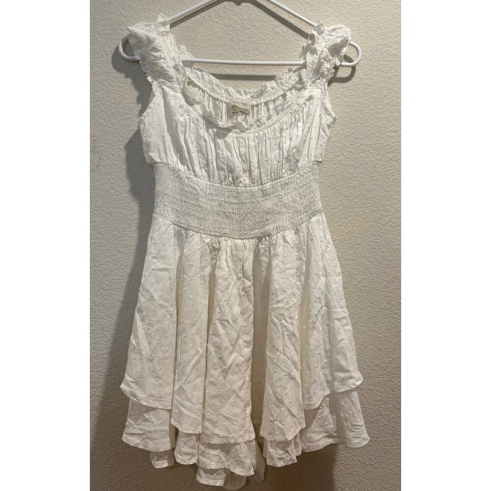Urban Outfitters UO NWT Rosie White Smocked Tiered Ruffle Romper Size M - Picture 2 of 6
